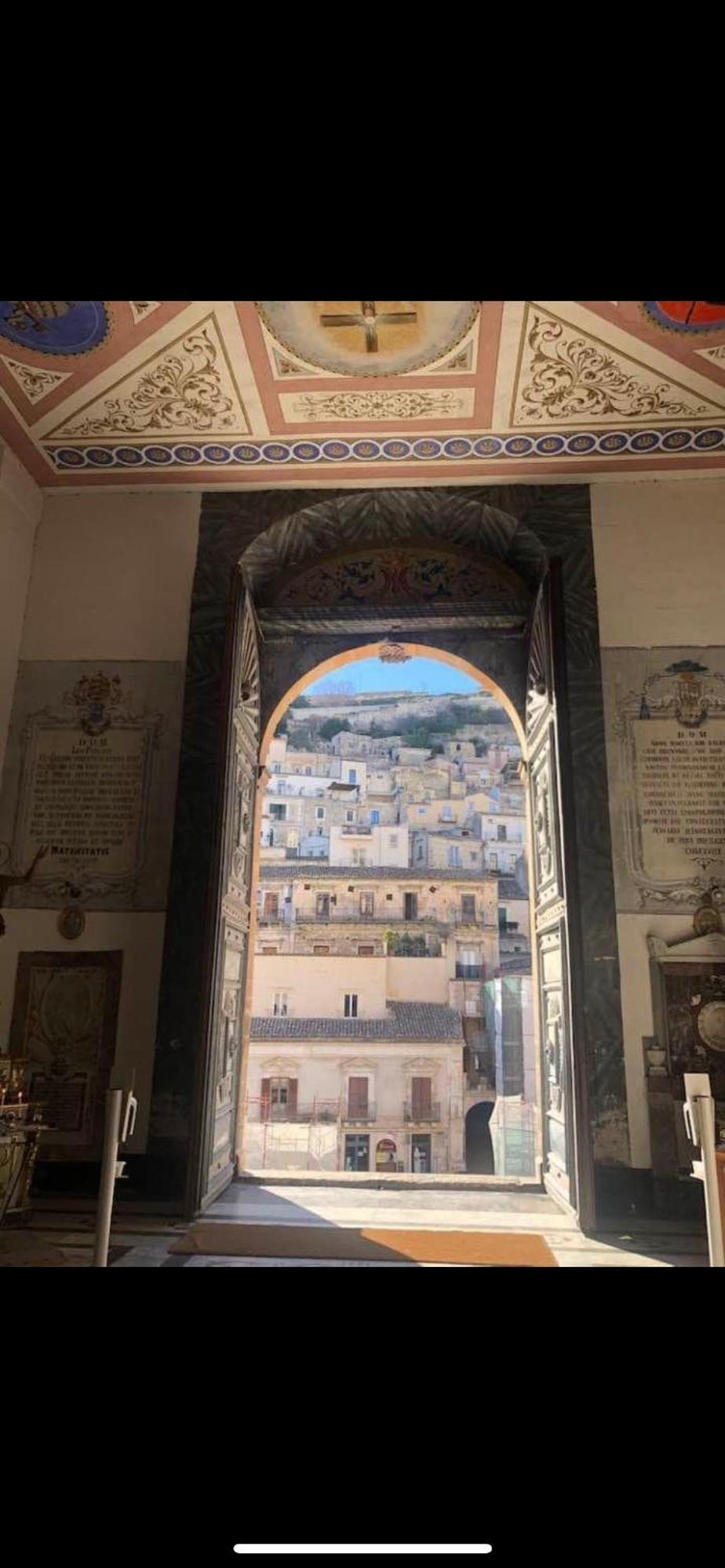 Chicchi Di Melograno Bed & Breakfast Modica Bagian luar foto